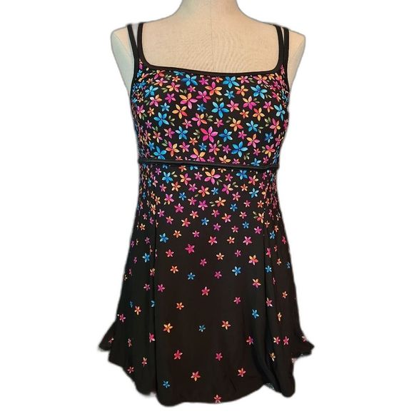 New Secretly Slender Skirted Swimsuit 1 piece New with Tags 14 Saint Johns Bay - Picture 1 of 8